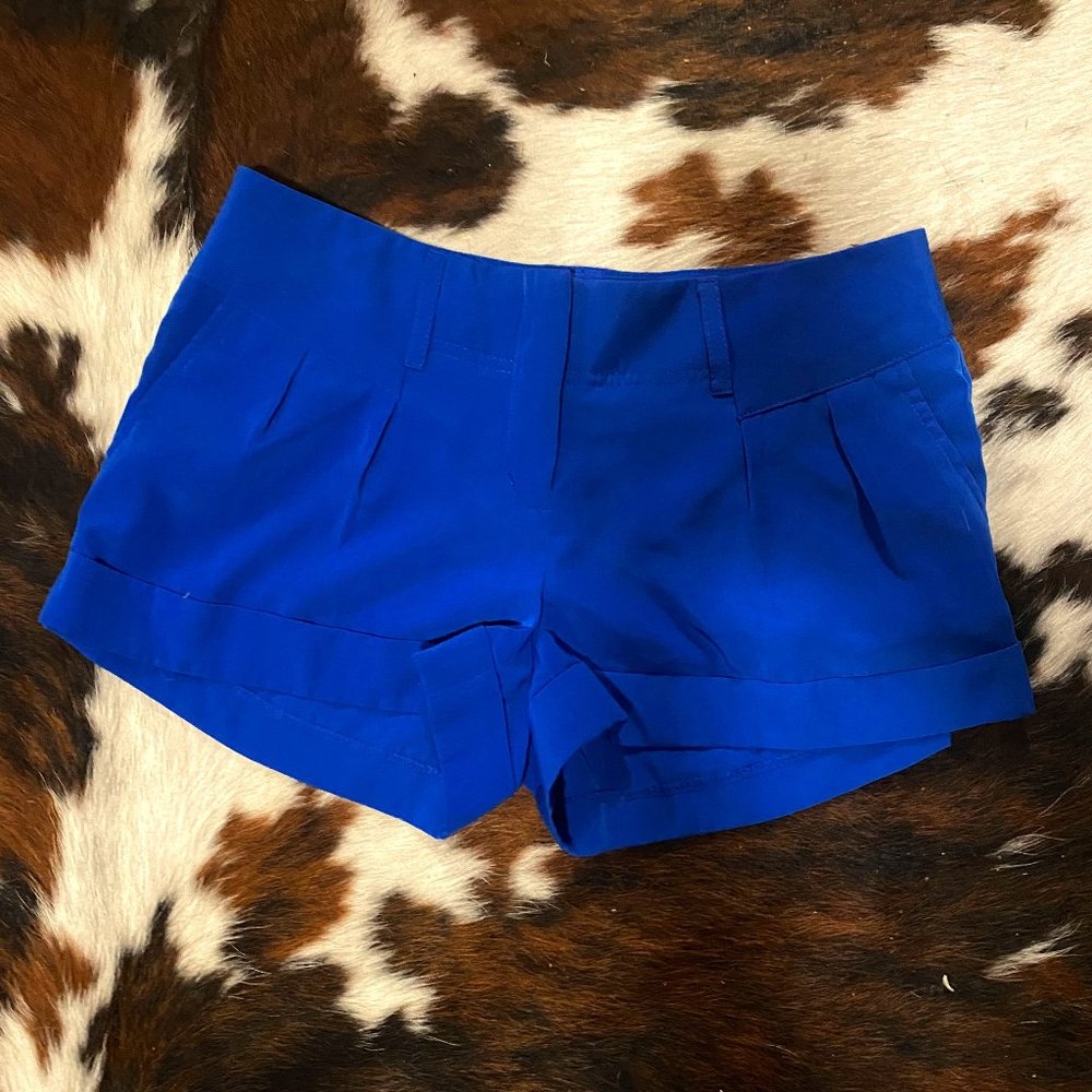 EXPRESS SHORTS - ROYAL BLUE